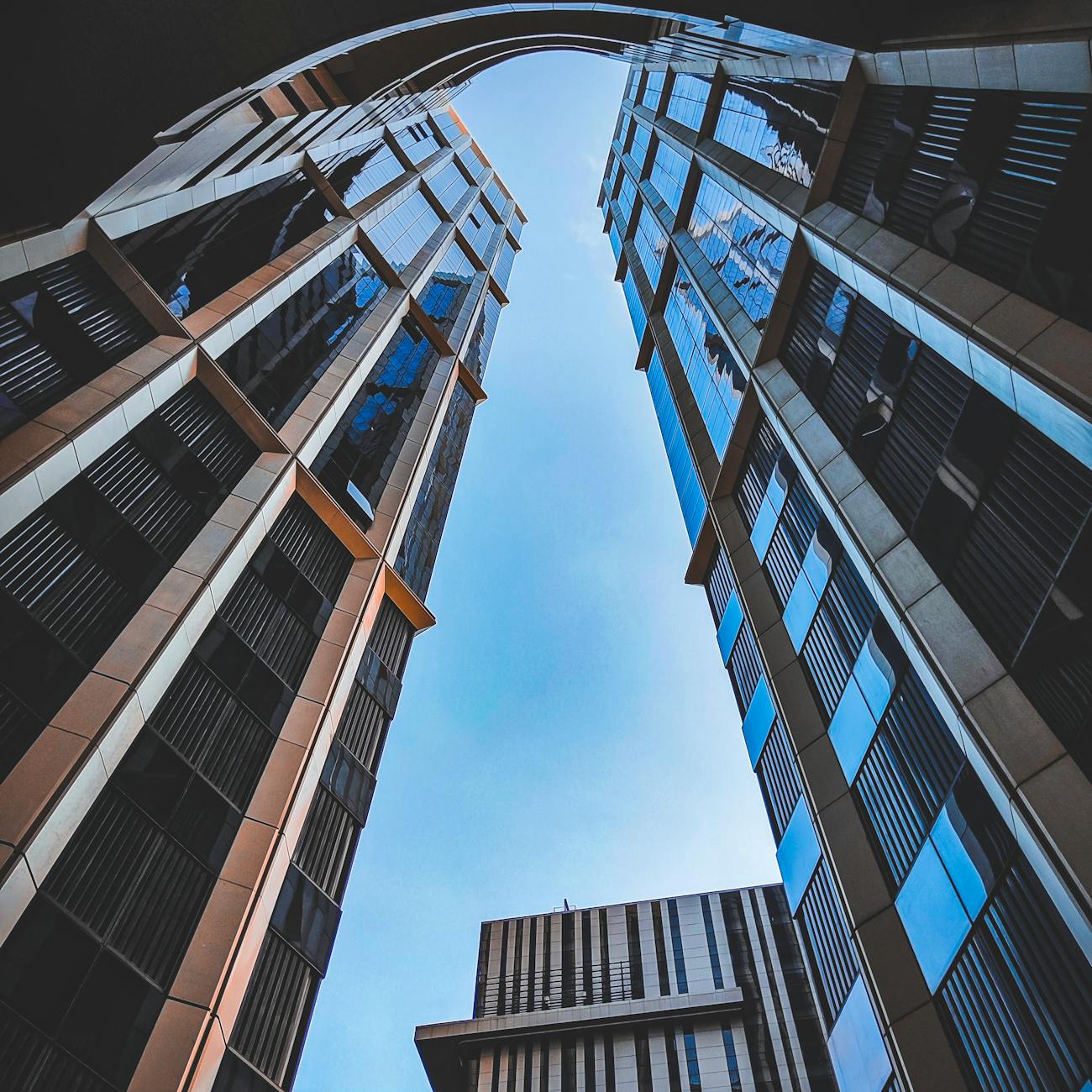 Risk Management in Sukuk Market