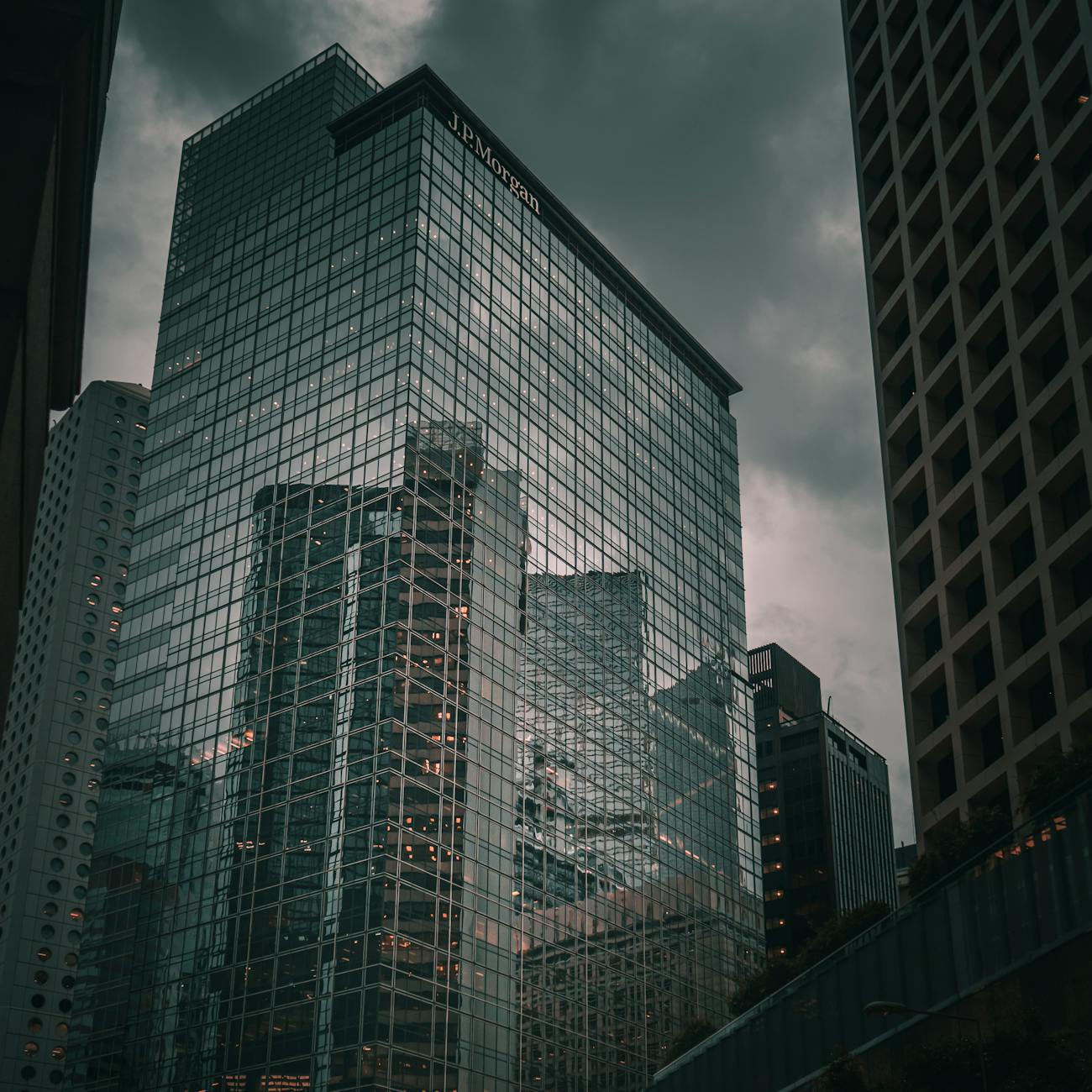 Structured Finance Products and Markets