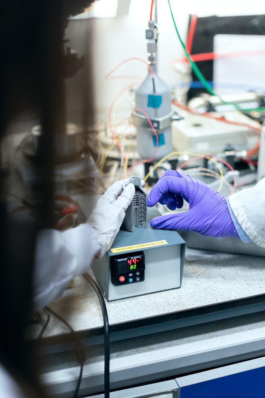 Artificial Neural Networks in Chemical Engineering