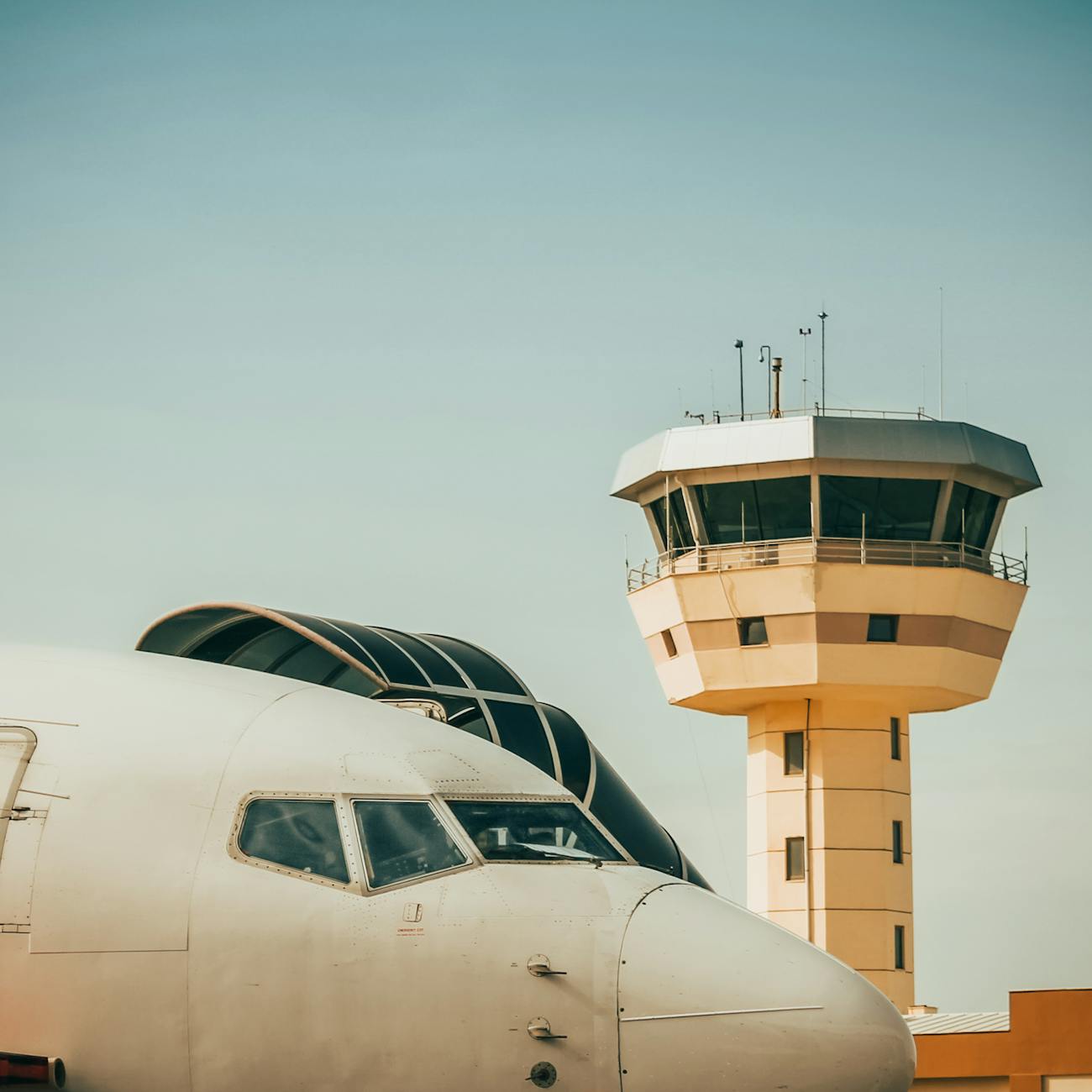 Risk Management in Aerospace Parts Procurement
