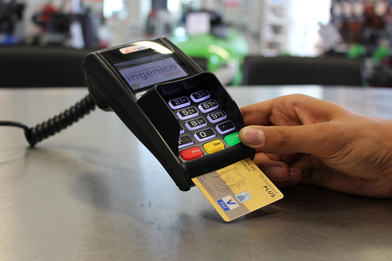 Credit Card Analytics and Reporting