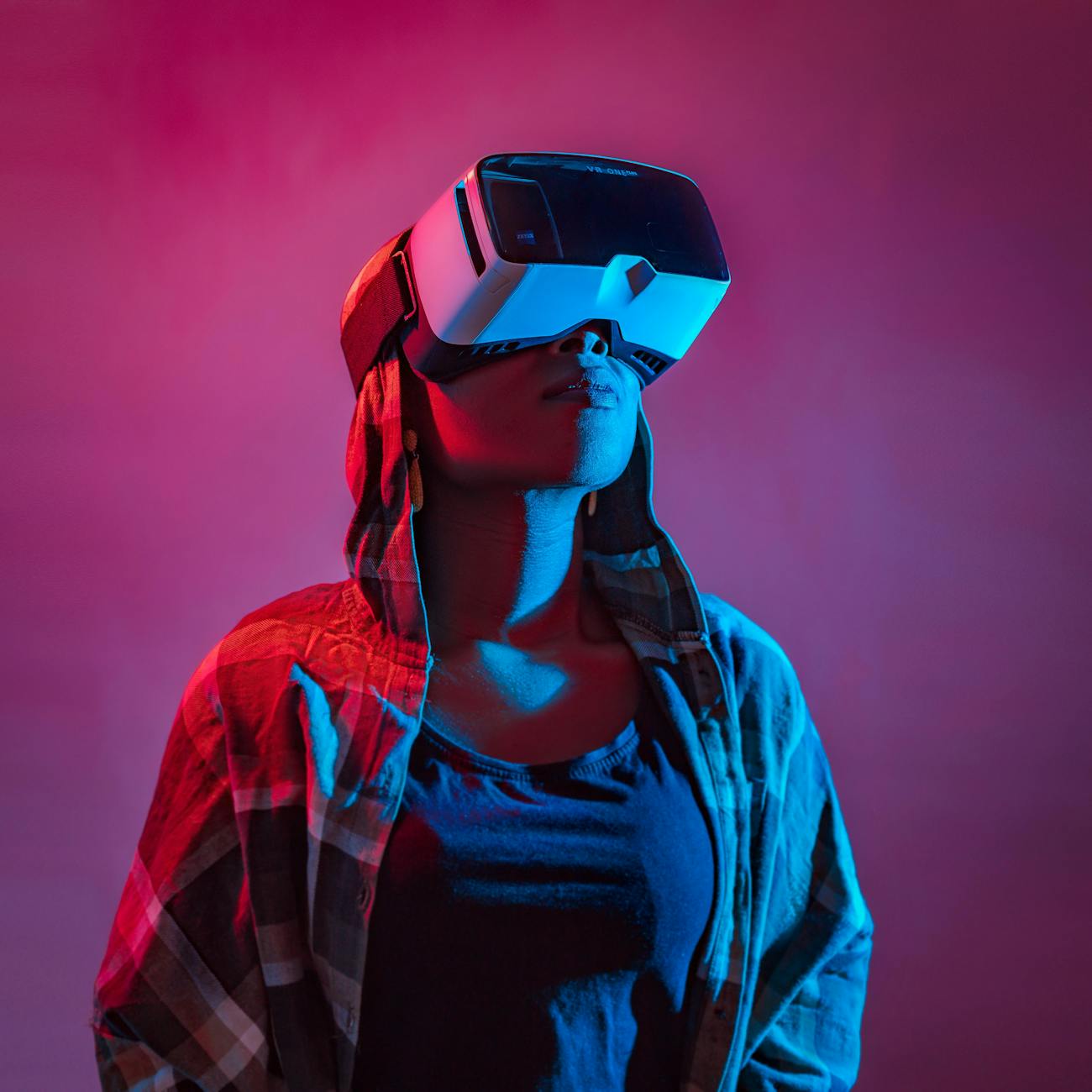 Neuroscience and Wearable Devices