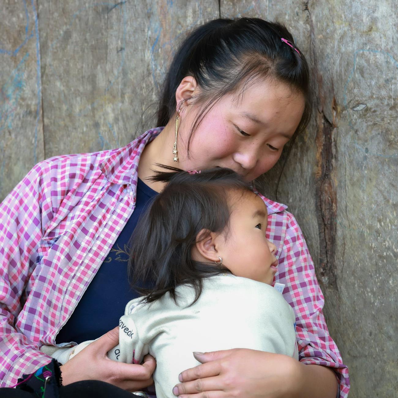 Parent-child Relationships in Surrogacy Contexts