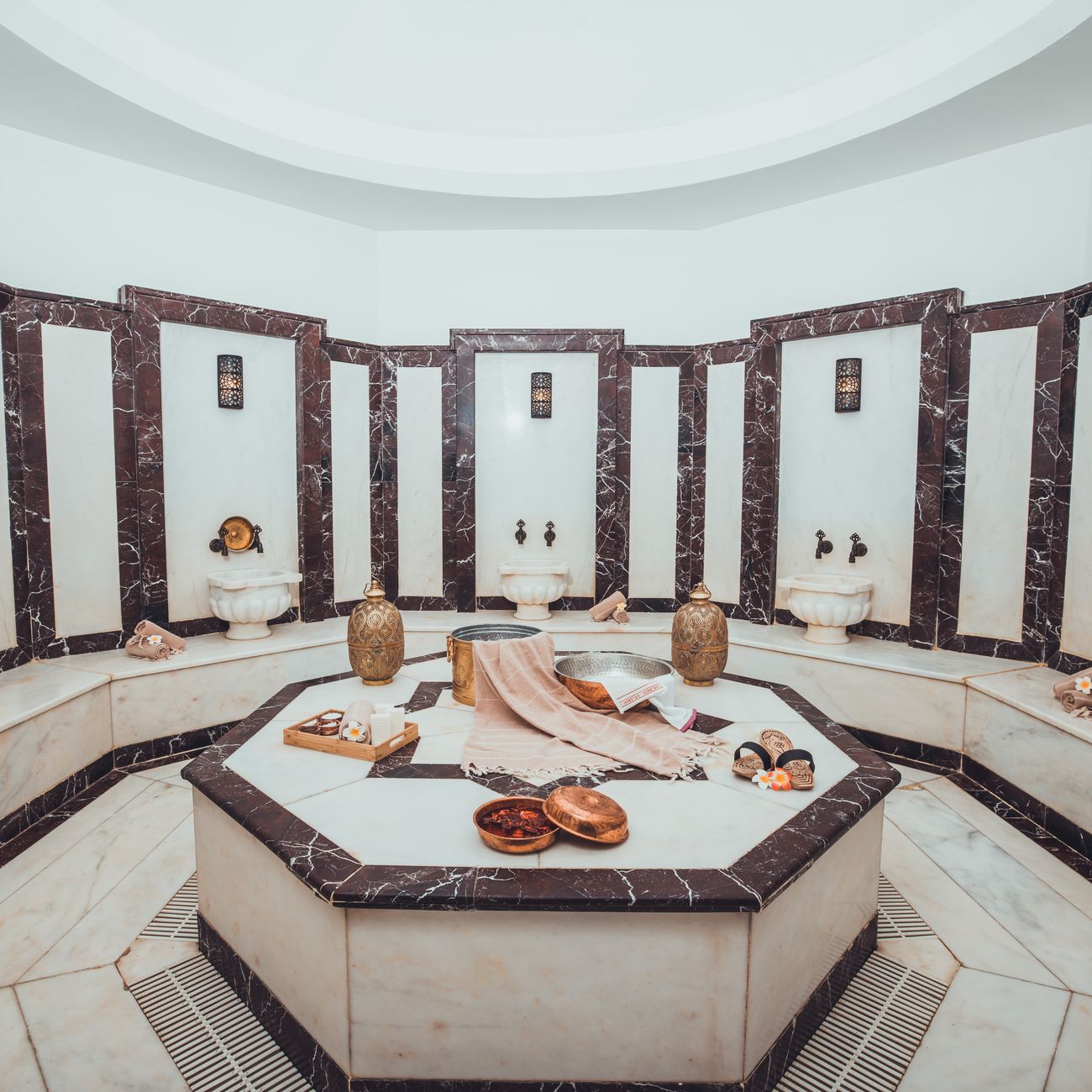 Leadership and Team Building in Spa Industry.