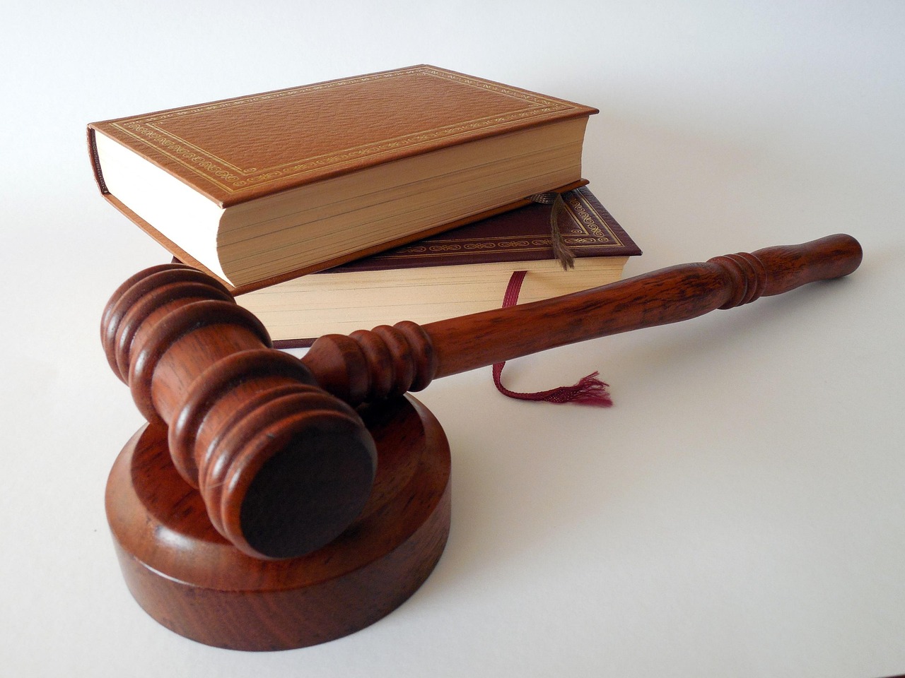 Legal Considerations in Art Shipping (United Kingdom)