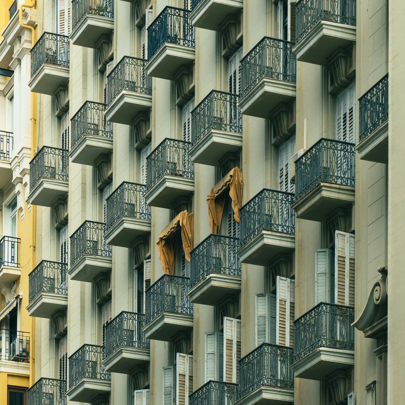 Understanding and Managing Reinsurance Risk